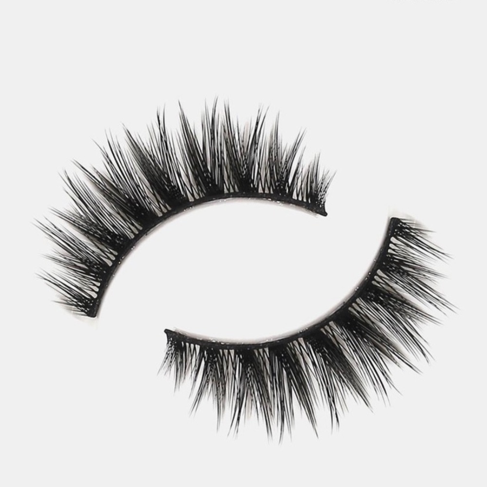 🌺 Melissa 3D Faux Mink Lashes 🌺 2/$15